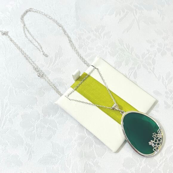 JMH Sterling Silver Shamrock Green Onyx Pendant Necklace Ireland Irish Clover - Picture 6 of 10